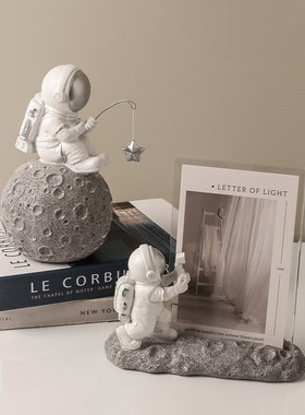 北欧创意宇航员收纳摆件家居客厅书柜儿童房装饰品太空人新品摆设