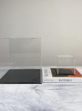 现代简约黑底座亚克力金属罩摆件书房客厅书柜米兰时尚轻装饰品