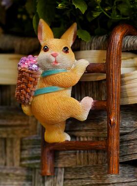 可爱小兔子爬梯多肉花盆挂件花园艺花插阳台微景观鱼缸装饰小摆件