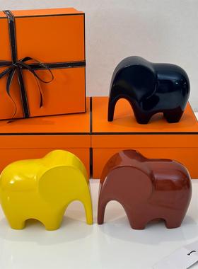 欧式奢品摆件招财小象小马手工漆面客厅书房桌面镇纸样板间装饰品
