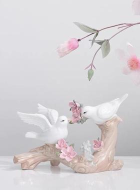 陶瓷小鸟摆件家居客厅酒柜软装饰品欧式创意房间酒柜玄关摆设