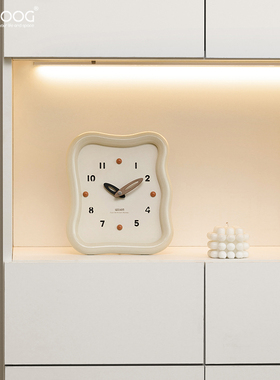 EMITDOOG奶油风客厅高档时钟桌面摆件玄关电视柜装饰品高级感座钟