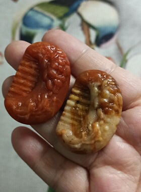 辽宁岫玉吊坠特色飘花小梳子