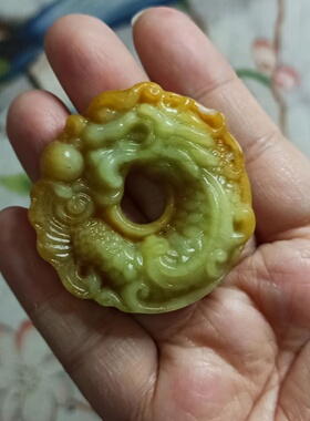 辽宁岫玉吊坠特色仿古龙扣牌