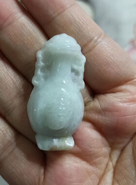 天然翡翠吊坠瓶子宝瓶