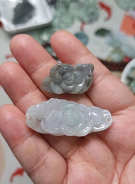 天然翡翠手排雕刻件花