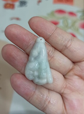 天然翡翠吊坠白菜百财白色有棉