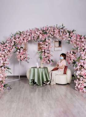 广千丰新款C型拱门粉色花艺婚庆背景舞台装饰仿真花户外婚礼假花