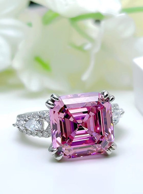 奢华豪镶阿斯切宝塔黄钻戒指