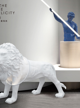 抽象人物雕塑大样板房售楼部酒店玄关艺术落地灯饰狮子装饰品