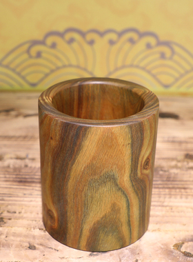 绿檀原木整体挖空笔筒文房礼品