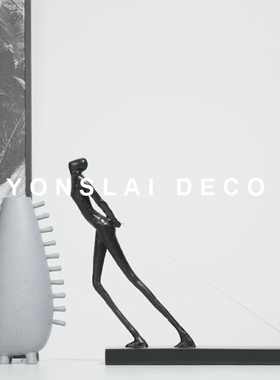 现代简约黑色抽象人像雕塑摆件y样板房售楼处玄关挂姿人物软装饰