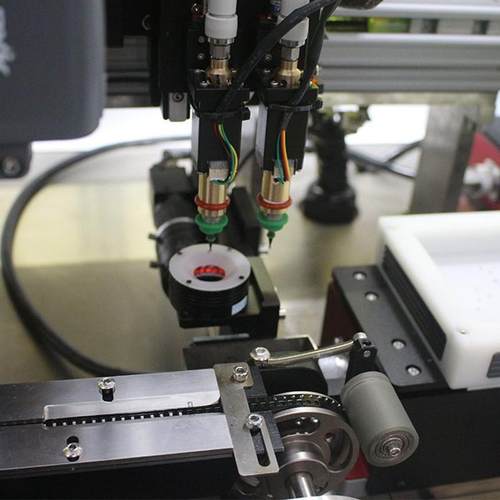 SMD表面贴装器件薄片全自动编带机柔性上料带CCD复检芯片编带机 - 图1