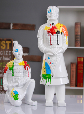 现代中式创意家居玄关秦兵马俑模型特色工艺品礼品送老外