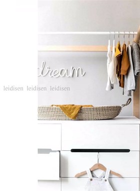 样板房衣帽间男孩儿童房衣柜服饰外套衬衫包鞋子套装摆件软装饰品