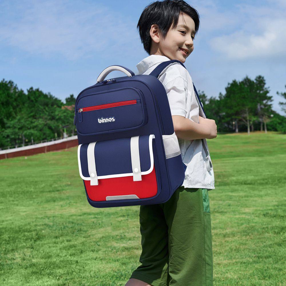 正品【阳光8点-宾尼斯】1-6年级男女孩儿童护脊设计减负轻书包