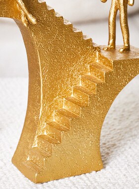 创意现代简约金色树脂桌面高级客厅样板间酒店书房摆件装饰品摆件