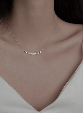 微笑项链女夏季2023年新款小众设计感高级轻奢百搭时尚锁骨链爆款