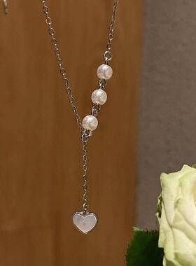 贝壳爱心珍珠拼接项链女夏轻奢小众级感甜酷设计锁骨链气质颈链
