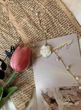 超仙花朵项链轻奢小众设计感珍珠吊坠颈链气质长款锁骨链女