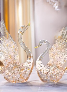 轻奢高档装饰摆件金箔天鹅创意电视柜玄关客厅酒柜装饰品新婚礼物