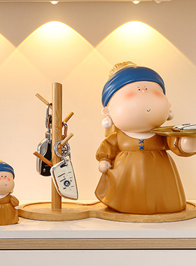 大艺术家入户玄关钥匙收纳戴珍珠耳环少女托盘样品房酒店轻奢摆件