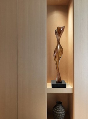 酒店大堂抽象木雕装饰摆件高档软装样板间玄关竖高实木雕塑艺术品