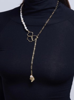 轻奢小众山茶花珍珠项链