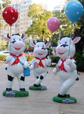 玻璃钢卡通奶牛雕塑园林景观装饰小品摆件户外商场售楼部美陈装饰
