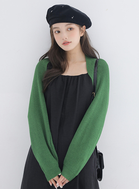 秋冬季外搭披肩女短款上衣纯色针织搭配时尚吊带很仙的袖子小坎肩