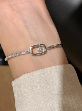 满天星椭圆型超闪锆石手链轻奢小众精致高级感手饰品女款2025新款