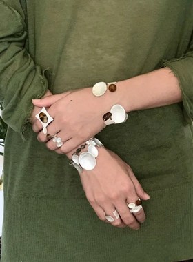 不规则圆片烧白手镯女新中式轻奢小众设计高级感手饰戒指耳环套装