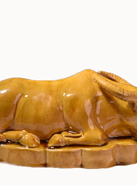 卧牛趴着低头喝水的水牛小黄牛型摆件家居卫生间厕所厨房浴室用品