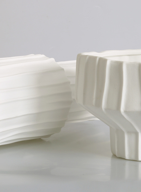 简约现代白色个性陶瓷花器家居装饰F品干花插花花瓶客厅桌面摆件