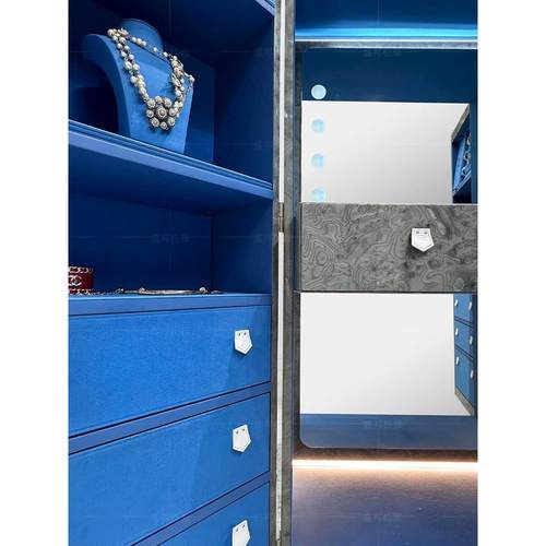 轻奢落地首饰柜梳妆台别墅家用现代设计高级感带镜绒布收纳珠宝柜 - 图2