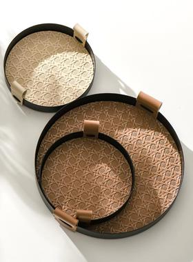 小西家轻奢风藤格纹皮革铁艺圆形托 托盘化妆品收纳盘首饰盘装饰