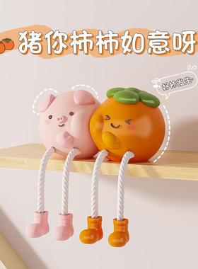 可爱治愈系吊脚娃娃儿童房间装饰品小摆件床头背景墙壁布置电视柜