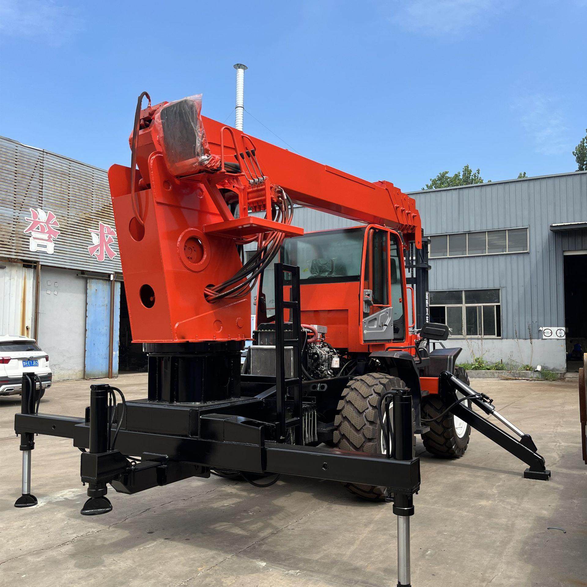 液压叉车伸缩吊臂仓库搬运工程加卷扬机越野叉车改装折臂尾吊,淘宝优惠券,粉丝福利购,淘宝优惠卷