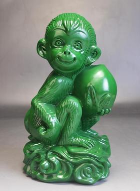 绿色木雕猴子摆件十二生肖实木头猴家居办公装饰送礼品红木工艺品