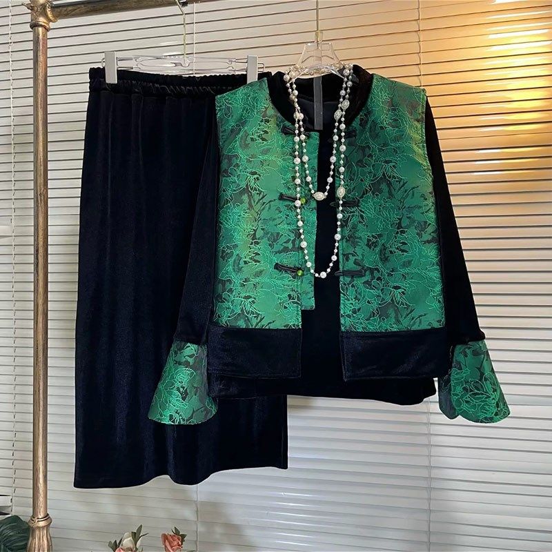 加肥盘扣国风马甲微喇袖口打底衫半身裙胖MM法式复古风显瘦三件套,淘宝优惠券,粉丝福利购,淘宝优惠卷