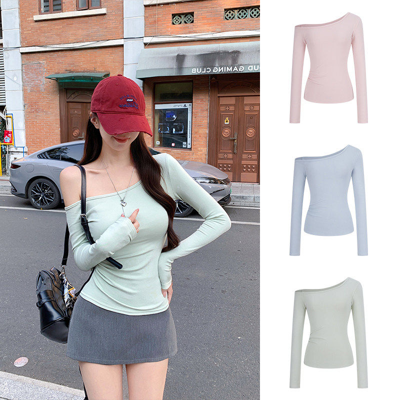 MosesQueen魔西女王纯欲斜肩长袖t恤女修身显瘦内搭打底露肩上衣