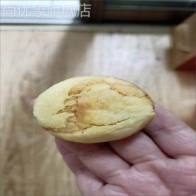Authentic meat floss bread, whole box of breakfast biscuits, late night snacks, pastries, dormitory snacks, snacks, snacks