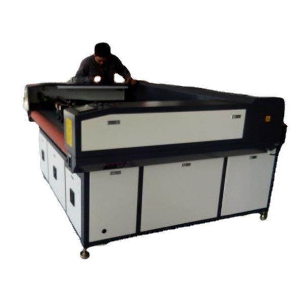 冰袖防晒衣骑行服裁剪机毛绒激光切割机数码印花服装激光切割机,淘宝优惠券,粉丝福利购,淘宝优惠卷