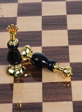 高档木质国际象棋盘练习套装创意锌合金烤漆棋子客厅游戏工艺礼品