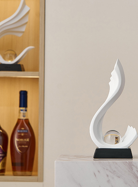 轻奢风高档酒柜装i饰品摆件高端大气客厅电视柜办公室高级感工艺