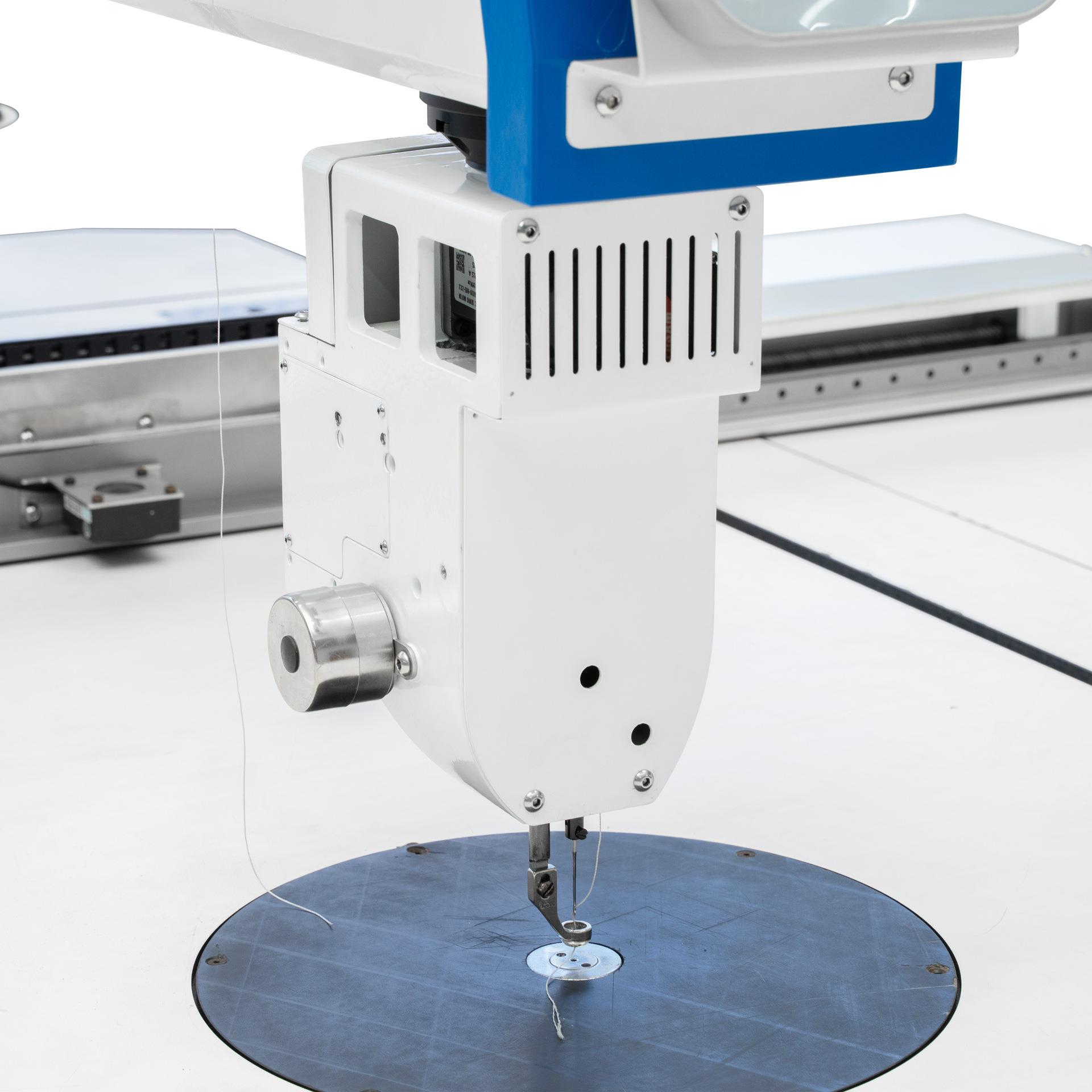 全自动电脑花样机大范围羽绒服缝纫设备厚料缝纫机汽车脚垫模板机 - 图1