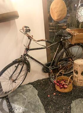 老自行车怀旧收藏7080后老物件工业风怀旧摆设铁艺道具办公室装饰