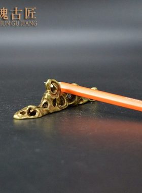 黄铜实心太湖石造型笔架复古铜艺铜雕文房镇尺铜手把件古玩山笔架