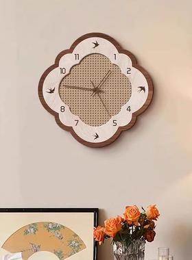 中古原木风钟表挂钟客厅2025新款高级感复古时钟挂墙创意静音挂表