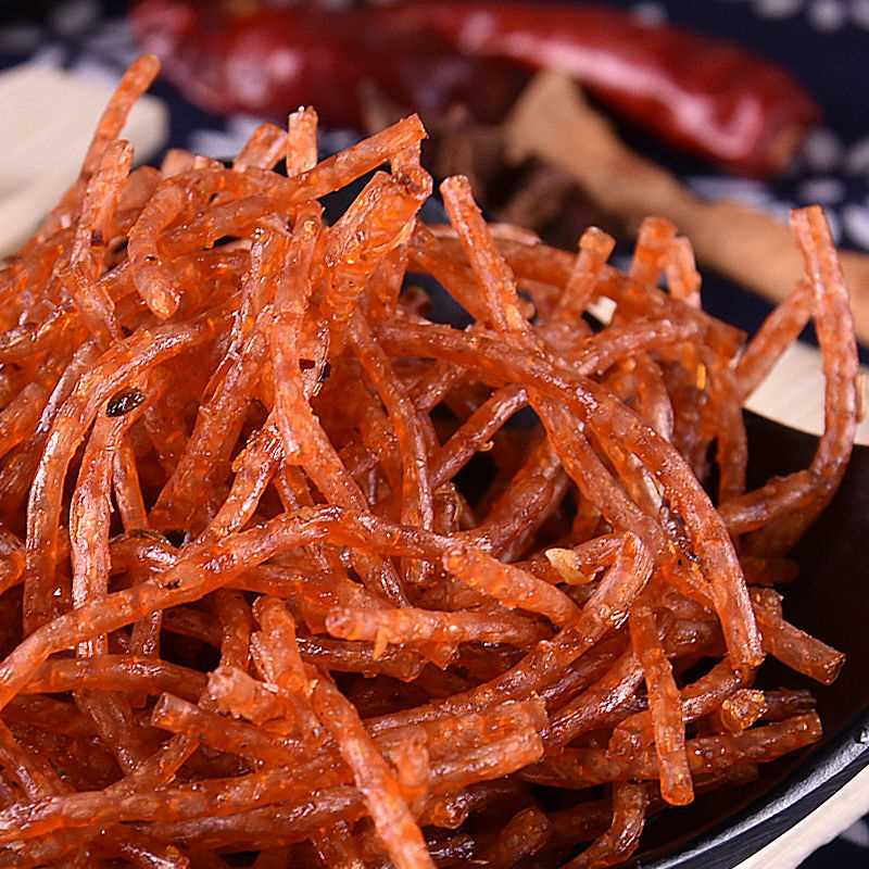 毛湘德香菇丝酱肉丝面制品辣条土豆丝小时候的味道香辣味辣片20g - 图2